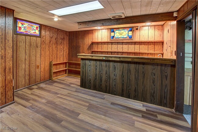 Building Photo - 7611 Ivandale Dr