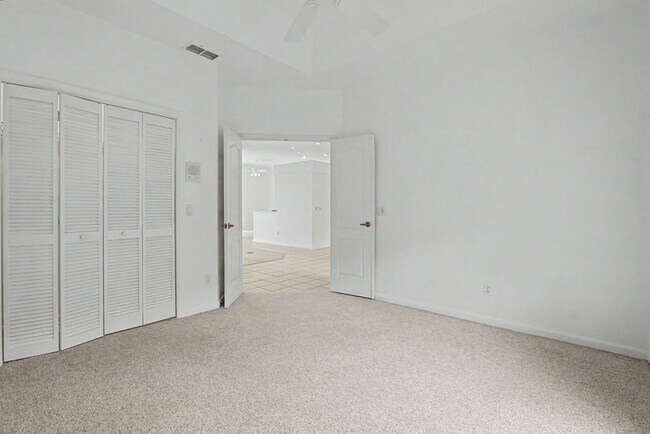 Building Photo - 20811 SW 81st Loop