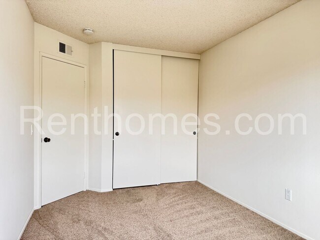 Building Photo - 13546 Hike Ln