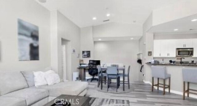 Building Photo - 35876 Hazelhurst St