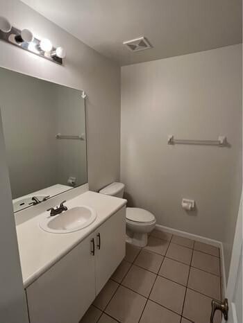 Building Photo - 9850 NW 24th Ct