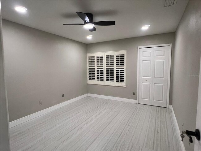 Building Photo - 6673 Doubletrace Ln