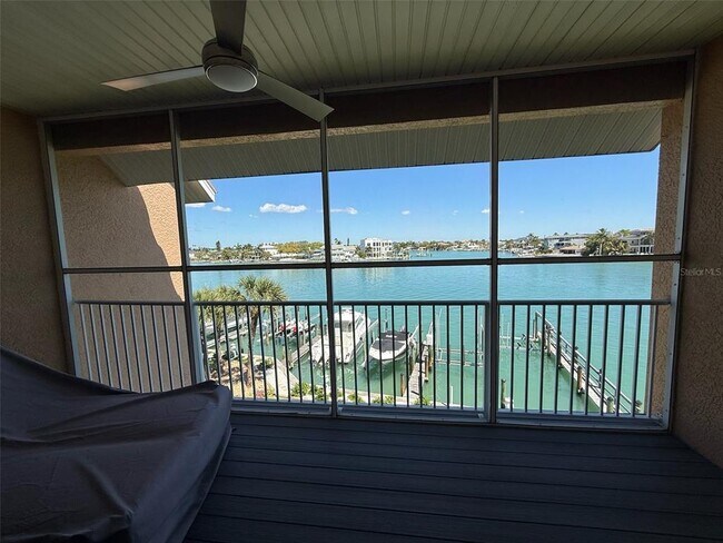 Building Photo - 10067 Gulf Blvd