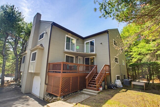 Building Photo - 49 Captain Eames Cir