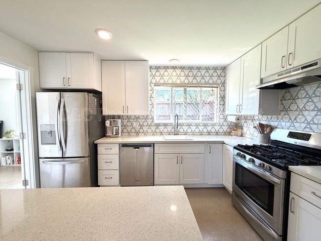 Building Photo - 849 Loganberry Ct