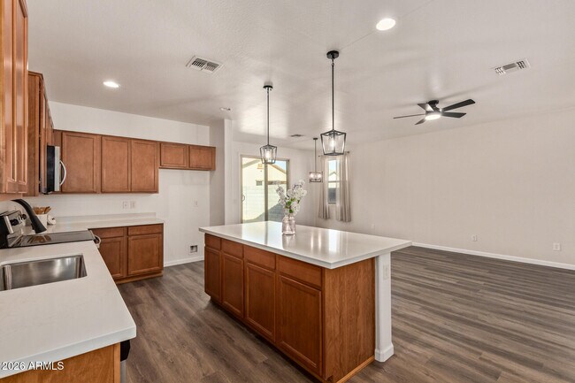 Building Photo - 17534 W Villa Chula Ln