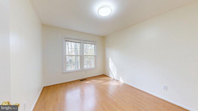 Building Photo - 12043 Stoneford Dr