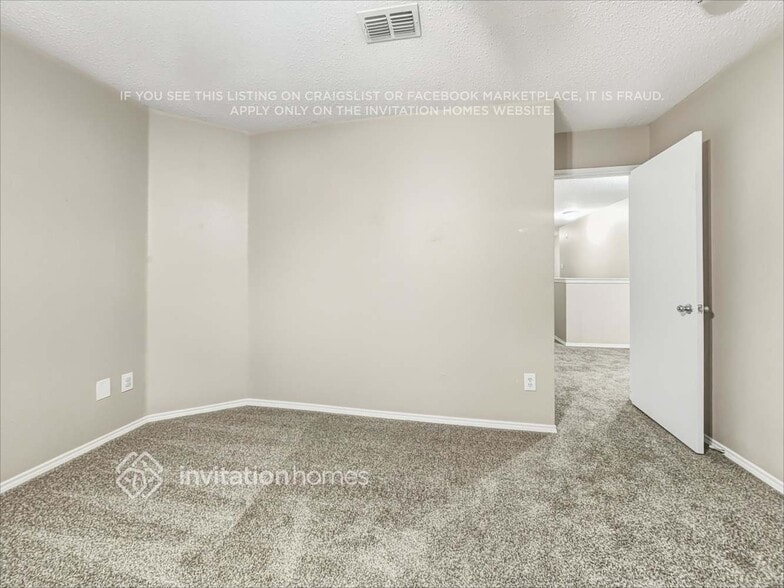 Building Photo - 3128 Teodoro Dr