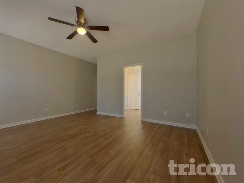 Building Photo - 207 Bolette Ln