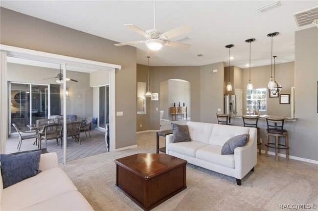 Building Photo - 467 W Mickey Mantle Path