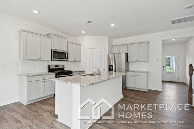 Building Photo - 2962 Berna Wy