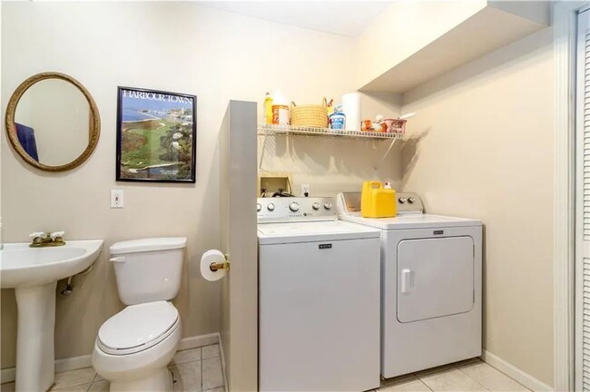 Building Photo - 1235 Cheatham Ct