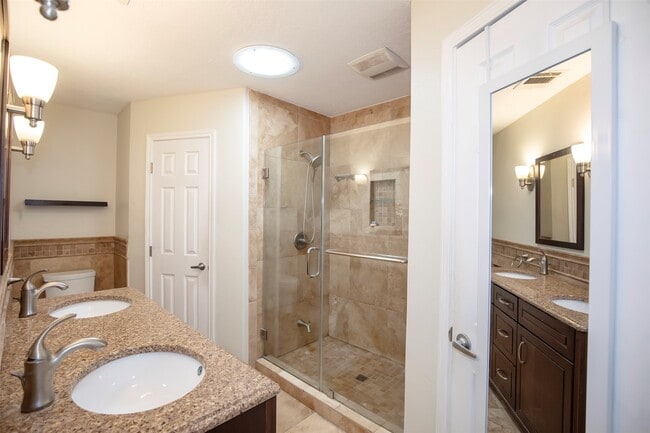 Building Photo - 10514 Sagemeadow Ct