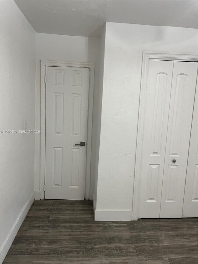 Building Photo - 1999 NW 2nd St