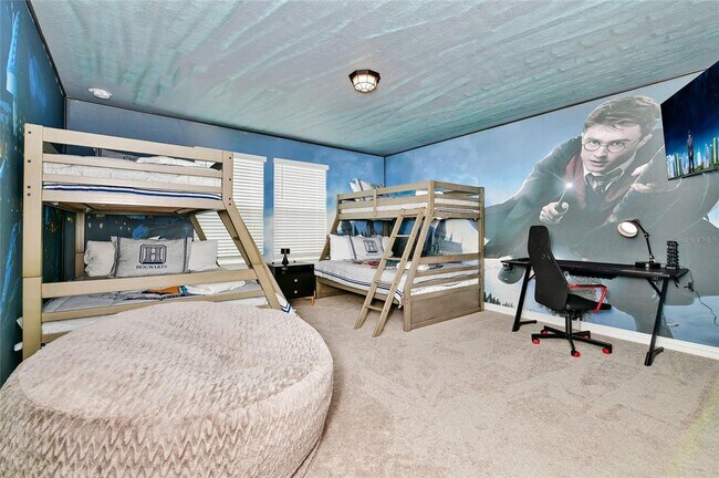 Building Photo - 7212 Oakmoss Loop