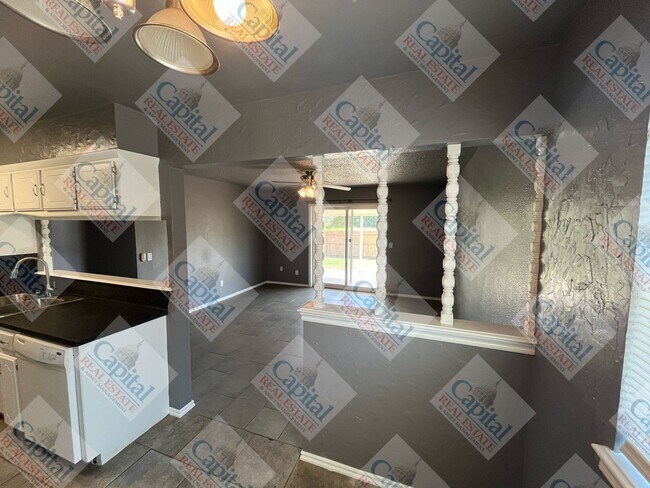 Building Photo - Home Sweet Home!!!