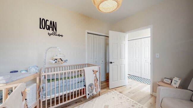 Building Photo - Stunning home situated on over 1 acre in North Thompson’s Station!