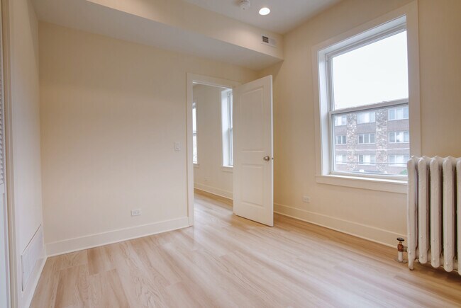 Building Photo - 418 Ridge Rd
