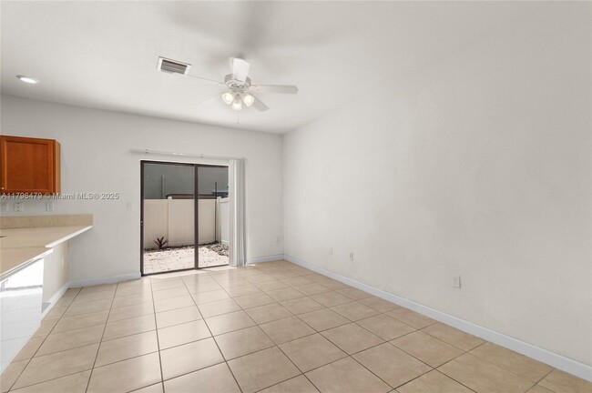 Building Photo - 9314 W 33rd Ln