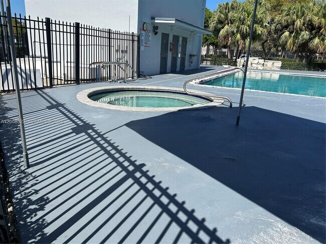 Building Photo - 8310 Sands Point Blvd