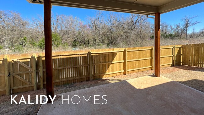 Building Photo - 416 Remington Ave