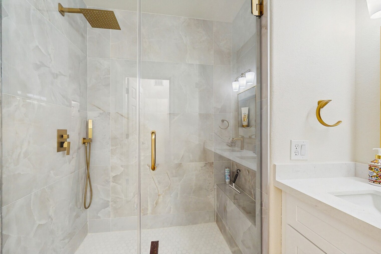 Building Photo - 19777 N 76th St