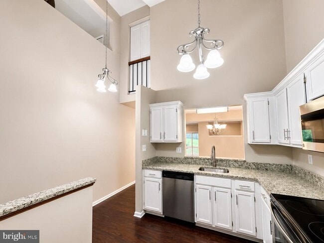 Building Photo - 6450 Sewells Orchard Dr