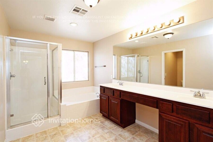 Building Photo - 6436 Winter Moon St