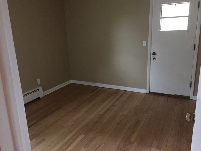 Building Photo - 110 N Blair St