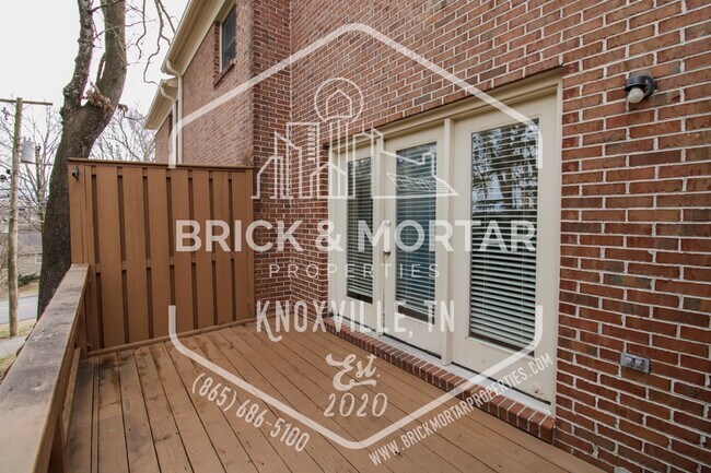 Building Photo - 4007 Heather Ct NW