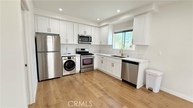 Building Photo - 18812 Vintage St