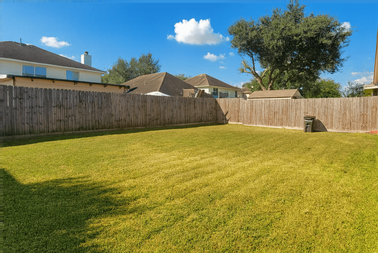 Building Photo - 1911 Plum Creek Ln