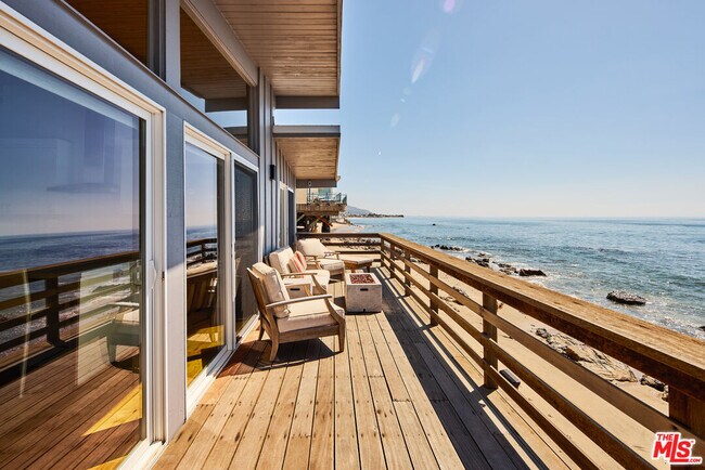 Building Photo - 24246 Malibu Rd