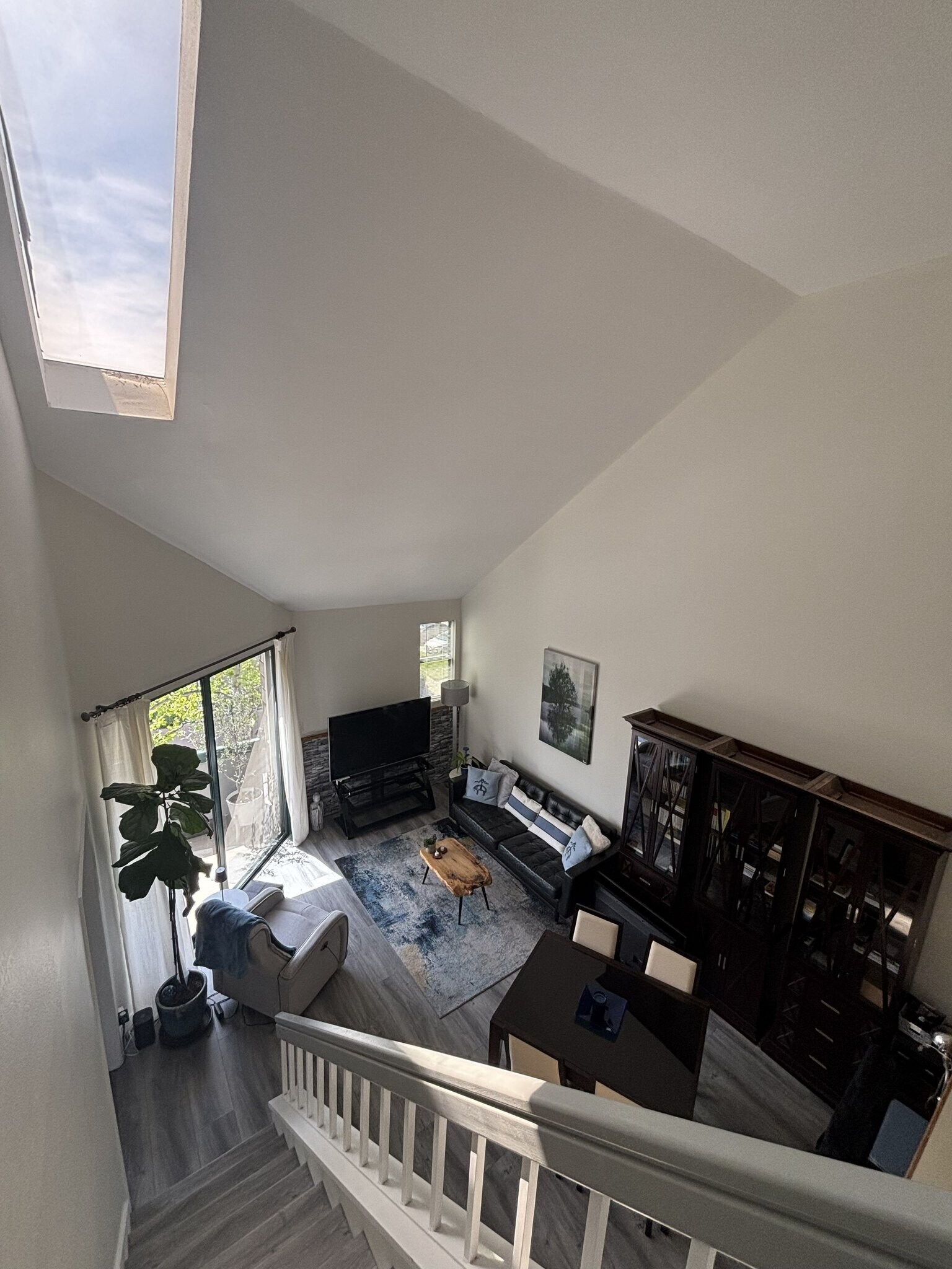 Building Photo - 4435 Nobel Dr