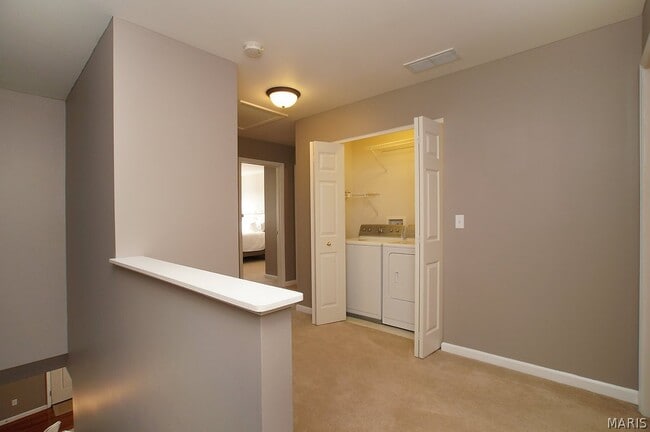 Building Photo - 307 Shady Rock Ln