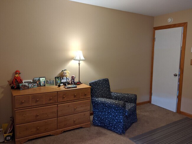 Building Photo - Spacious 3BR/2BA Silverthorne Condo – Prime Mountain Location