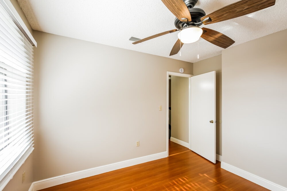 Building Photo - 10445 SW 158th Pl