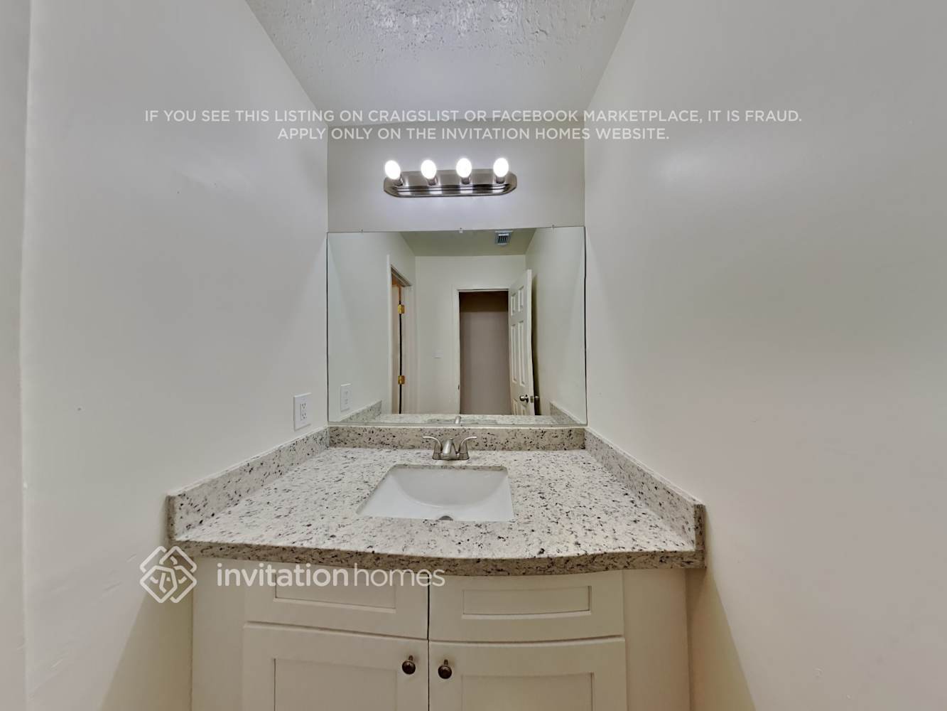 Building Photo - 10527 Mills Walk Dr