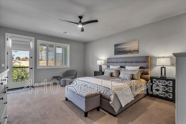 Building Photo - 1111 E Missouri Ave