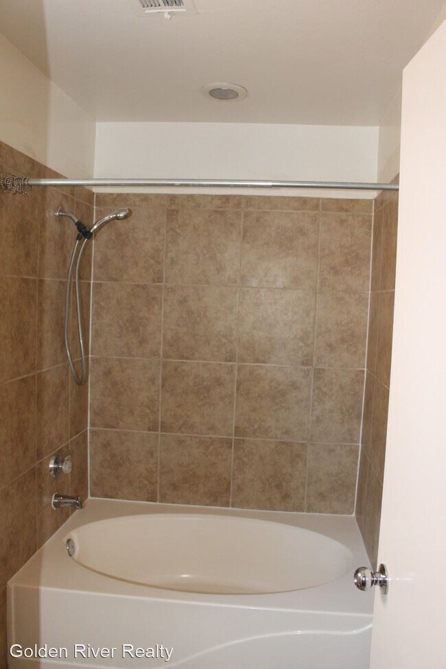 Building Photo - 2 br, 2 bath House - 5740 Sunken River Trail
