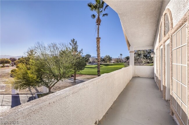 Building Photo - 5152 Forest Oaks Dr