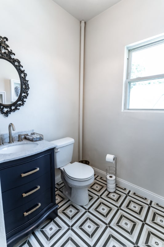 Building Photo - 101 N Rose St