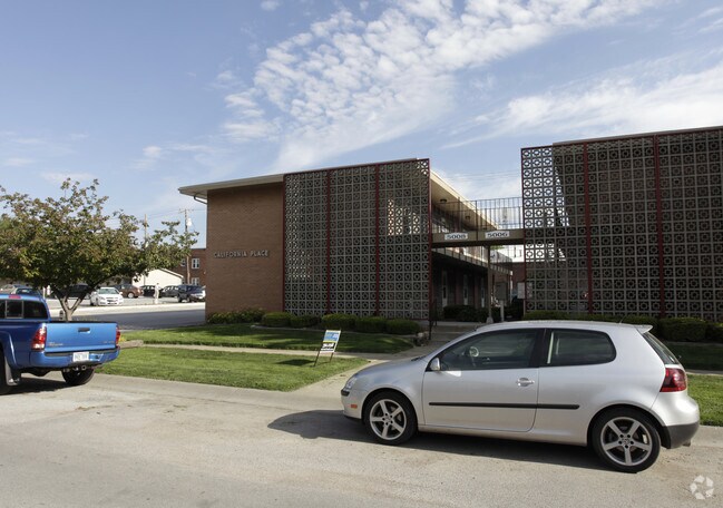 California Place Apartments Omaha, NE Apartment Finder