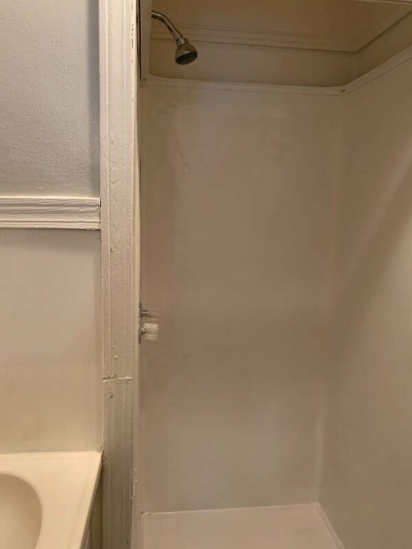 Building Photo - 115 Sycamore St