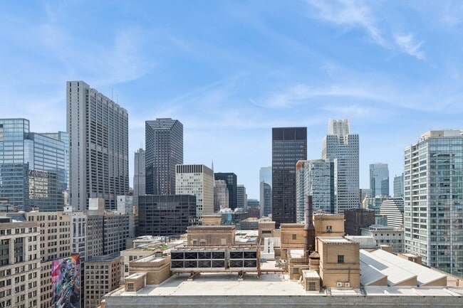 Building Photo - 130 N Garland Ct