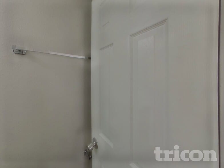 Building Photo - 2028 Dunsmore Ln