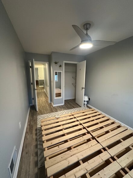 Building Photo - 3403 Bridge Ave