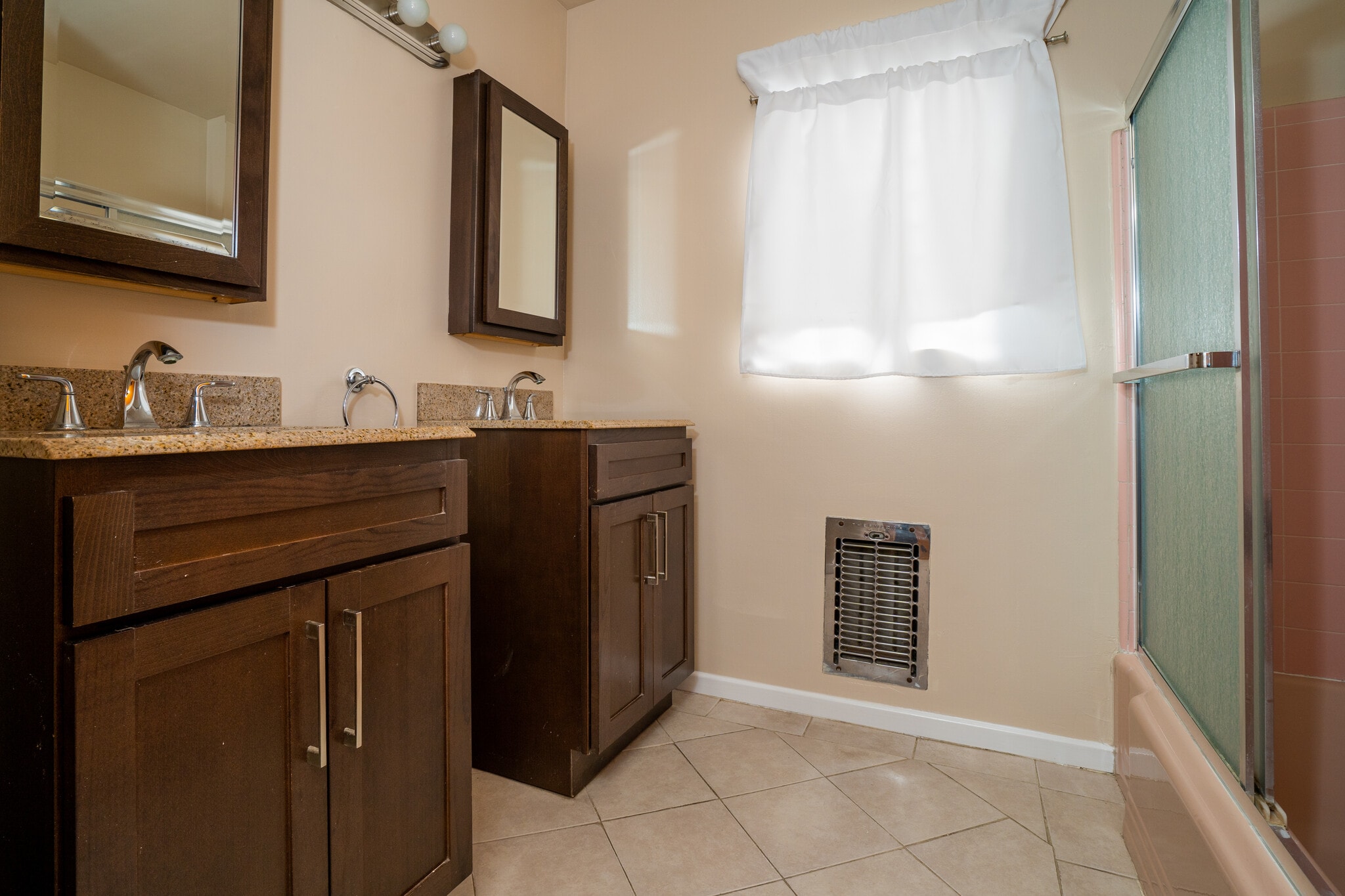Bathroom: Double sinks - 2318 10th St