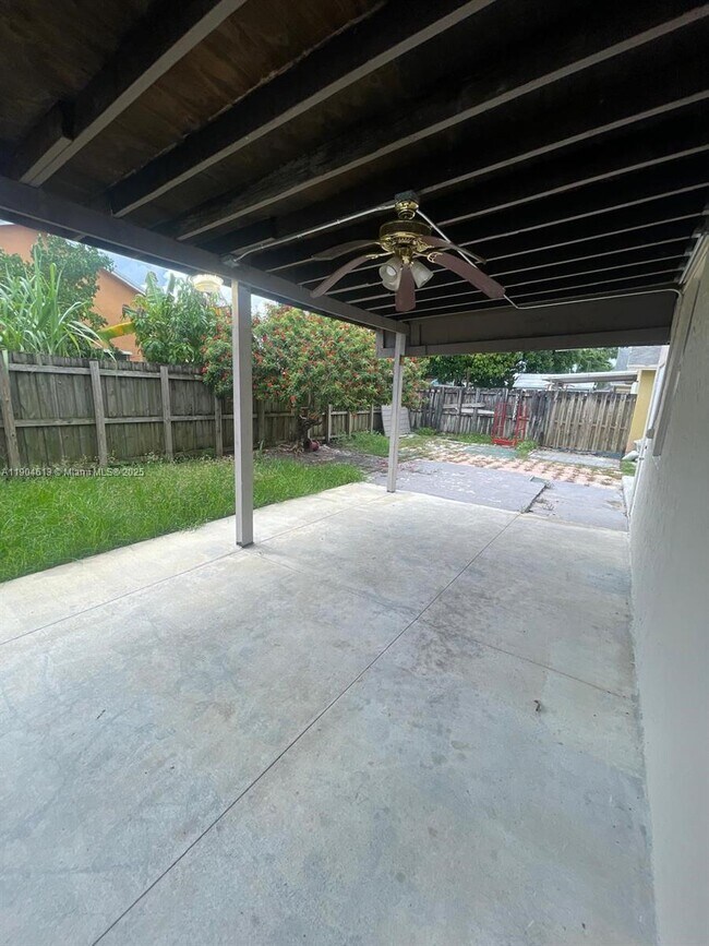 Building Photo - 12740 SW 249th Terrace