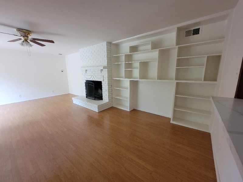 Building Photo - 13533 Leadwell St